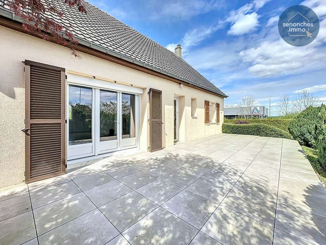 Maison à LA LOUPE