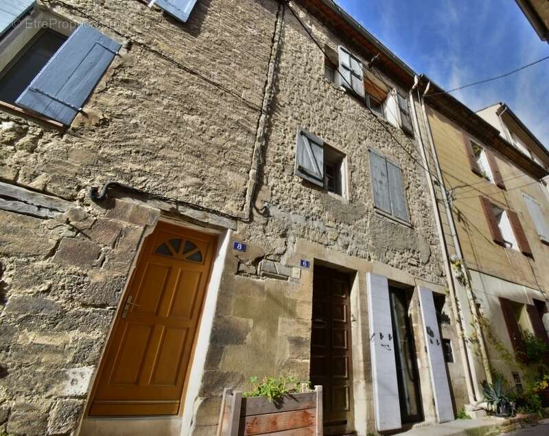 Appartement à FORCALQUIER