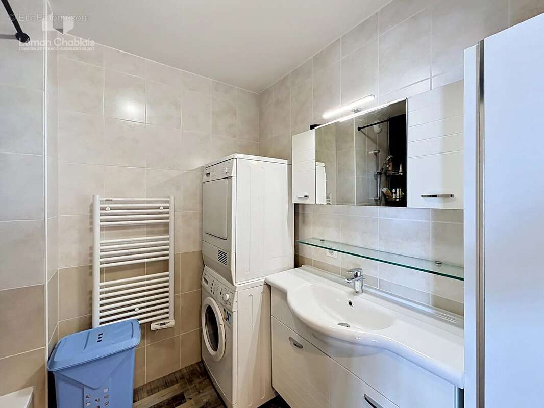 Appartement à EVIAN-LES-BAINS