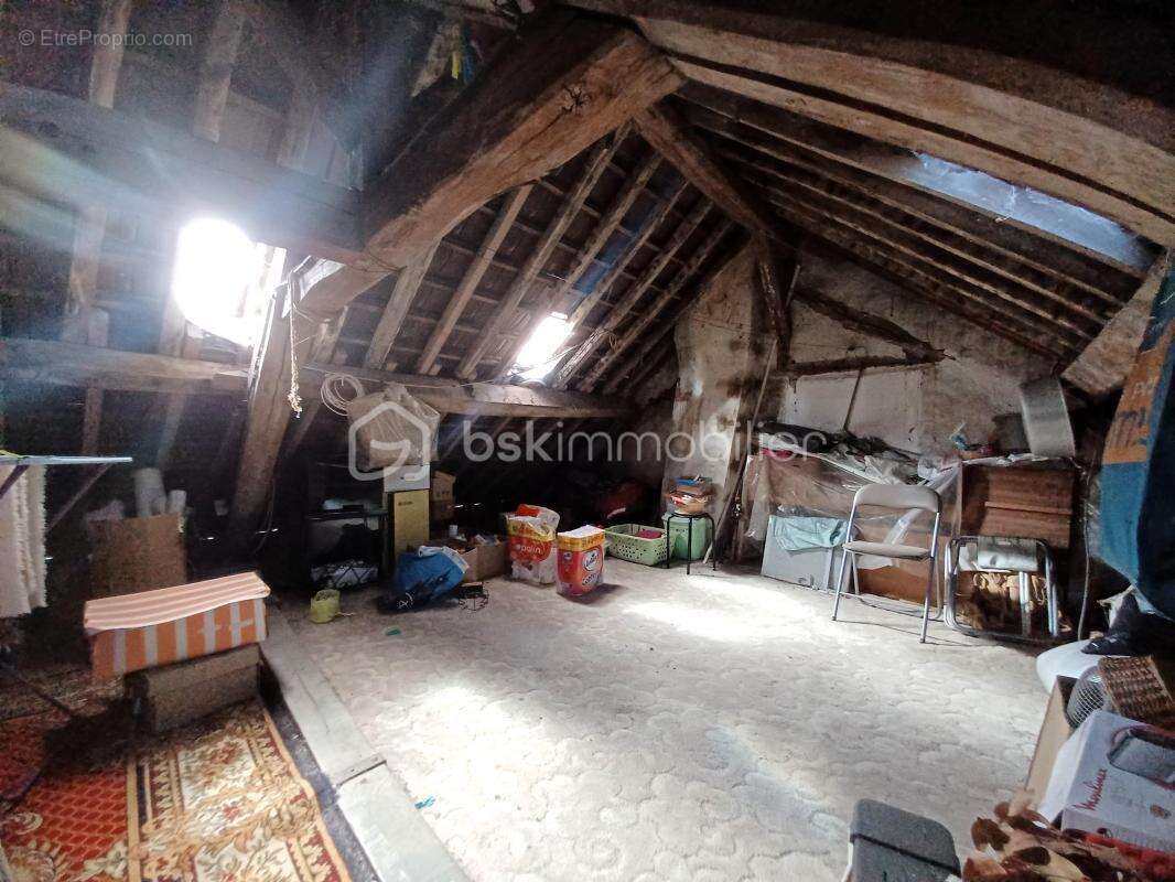 Maison à LA FERTE-GAUCHER