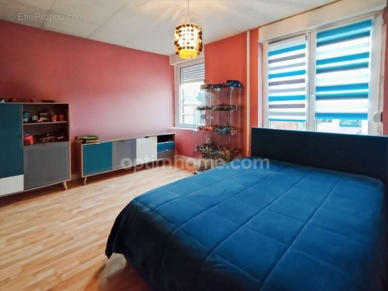 Maison à SAINT-QUENTIN