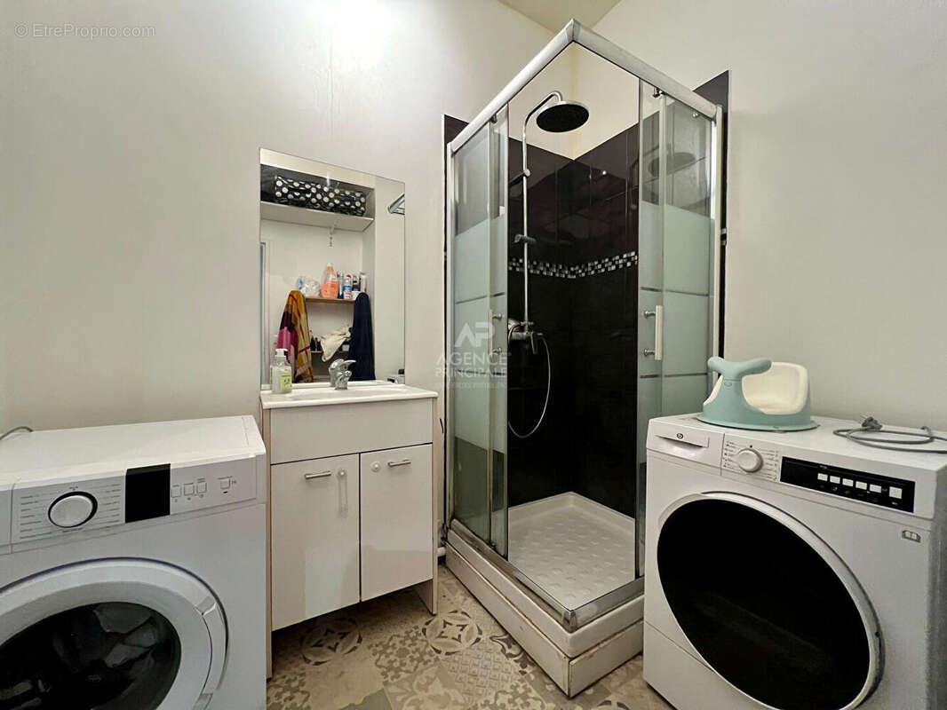 Appartement à HOUILLES