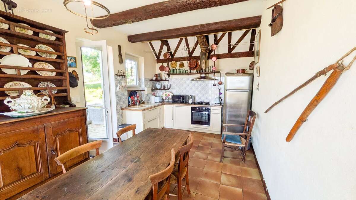 Maison à BEAULIEU-SUR-DORDOGNE