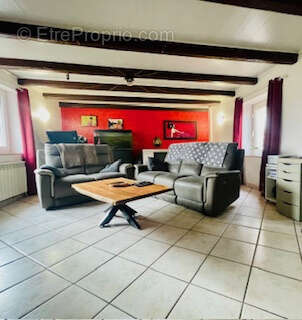 Maison à LES ETANGS