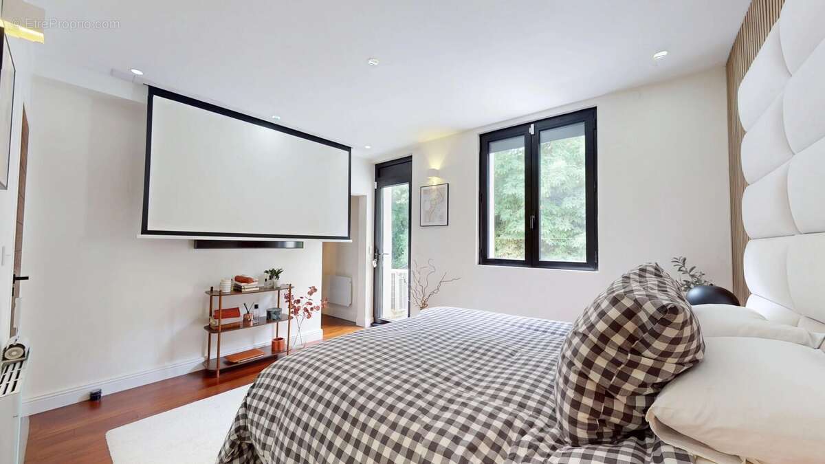 Maison 170 m² à Charmentray  - photo 21