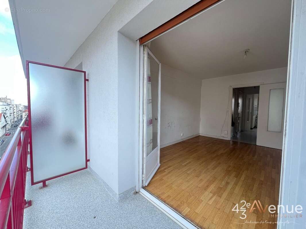 Appartement à SAINT-ETIENNE