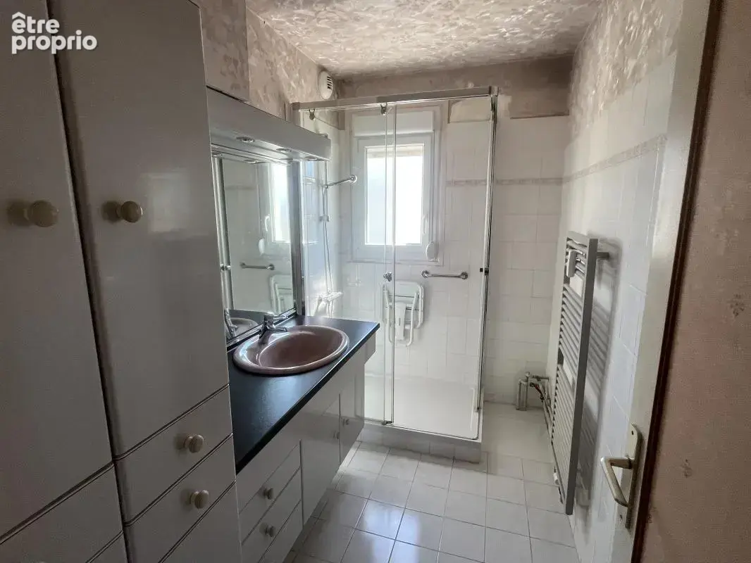 Appartement T4 86m² sur Crouy - photo 6