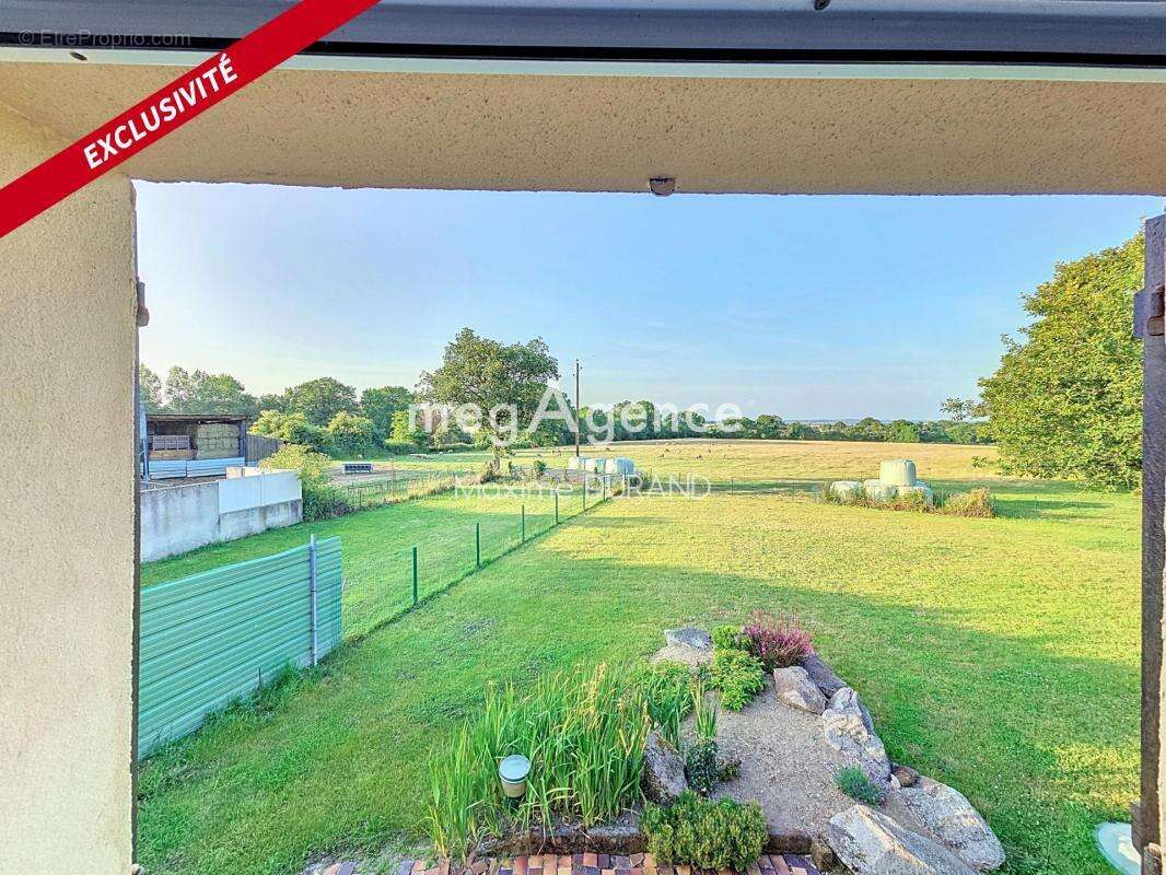 Maison à SAINT-CHRISTOPHE-DU-BOIS