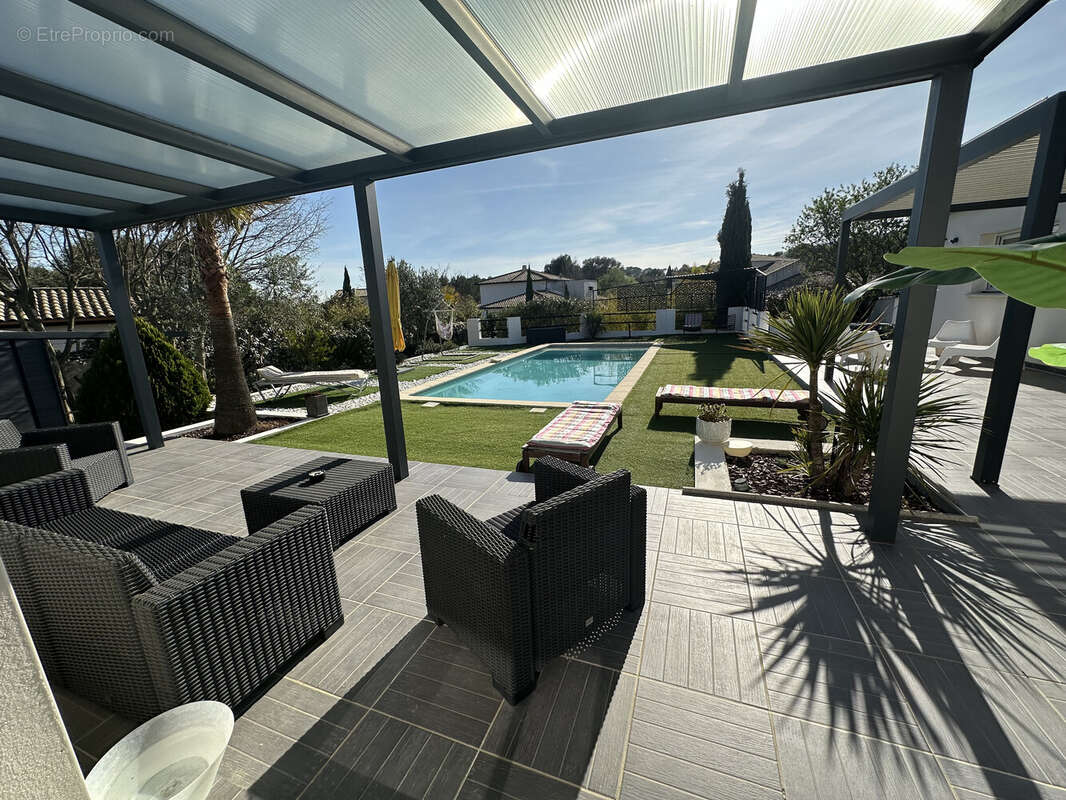 Maison à SAINT-JEAN-DE-CUCULLES