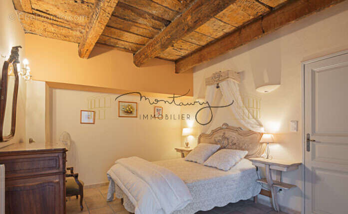 Maison à SAINT-JEAN-DE-SERRES