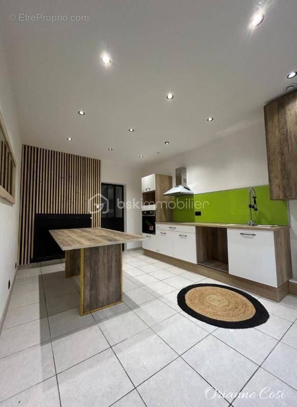 Maison à LA MOTTE-D&#039;AVEILLANS