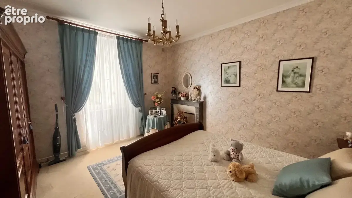 Maison 5 pièces 132 m² à vendre à Chalus (87230) - photo 6