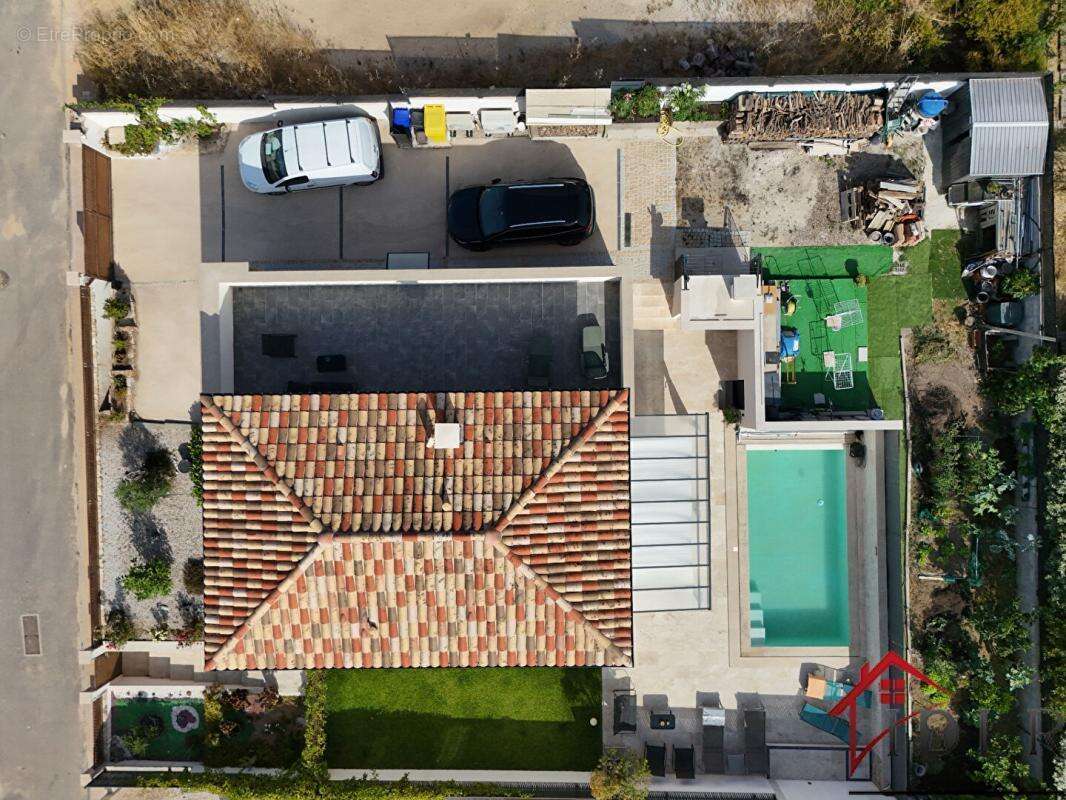 Calenzana   Villa contemporaine très récente avec piscine, a - photo 5