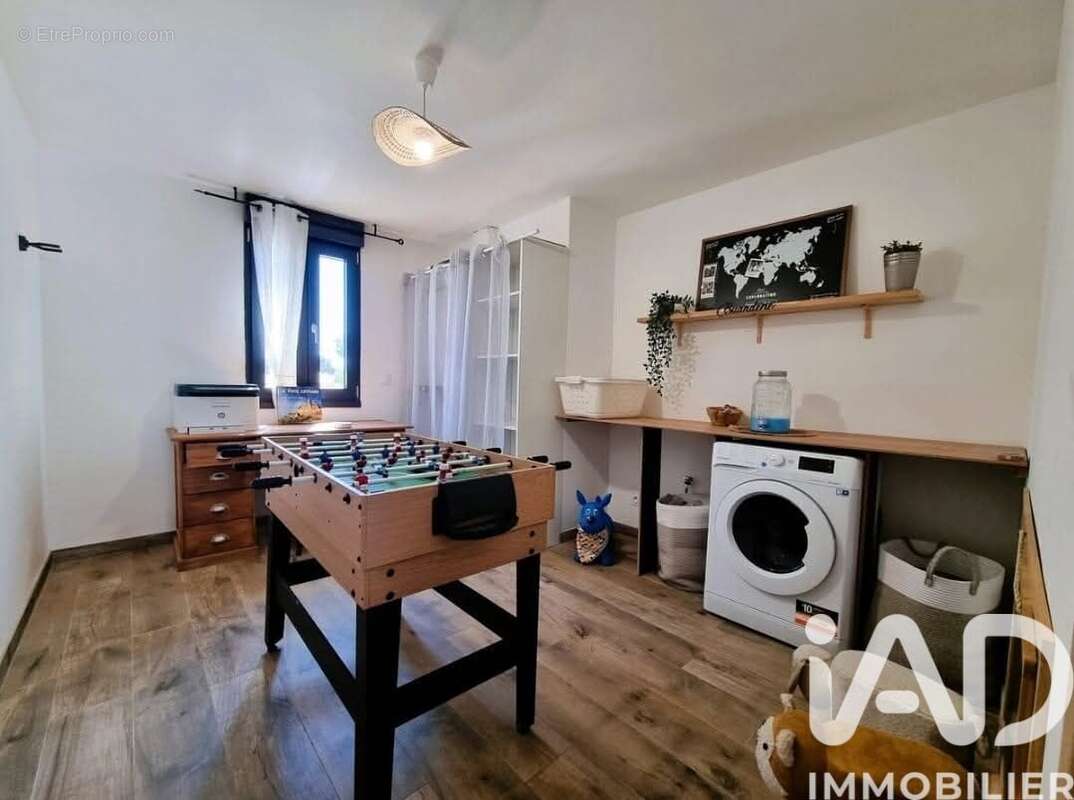 Maison 220 m² à Salleles-D'aude  - photo 8