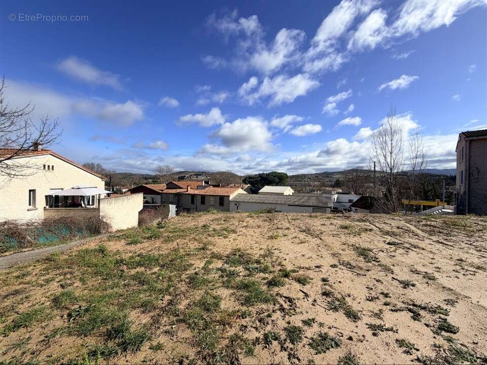 Terrain à LIMOUX