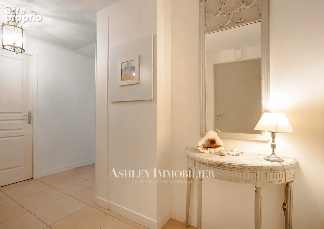 Appartement d'exception 188 m2 avec terrasse et vue sur le Chenal   La Rochelle - Quartier Médiathèque - photo 7