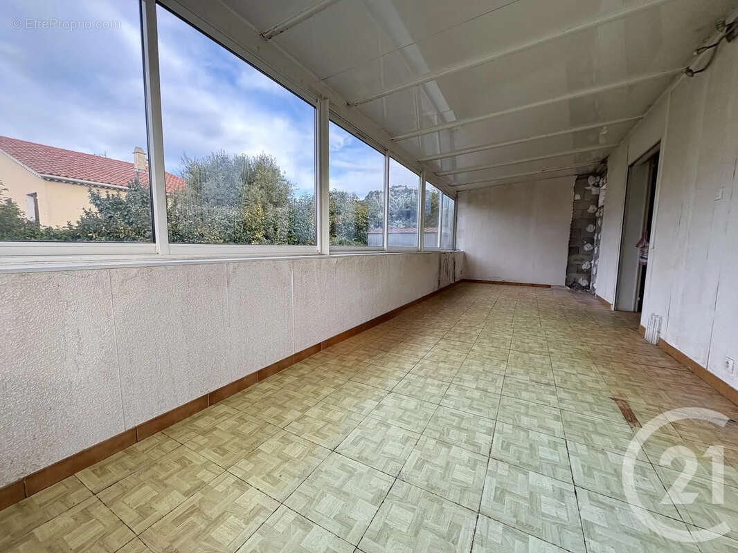 Maison à SIX-FOURS-LES-PLAGES