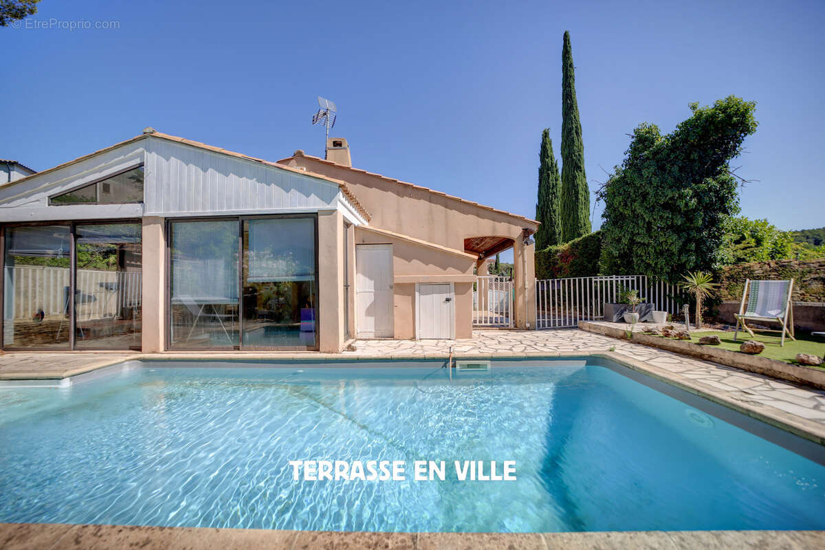 Maison à ROQUEFORT-LA-BEDOULE