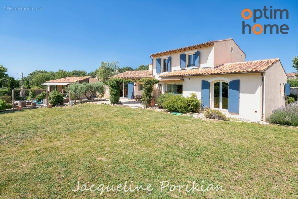 Maison à PERTUIS