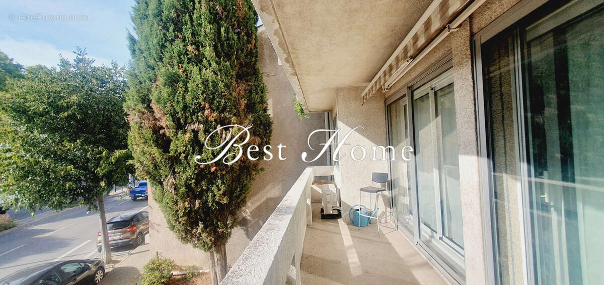 Appartement à NIMES