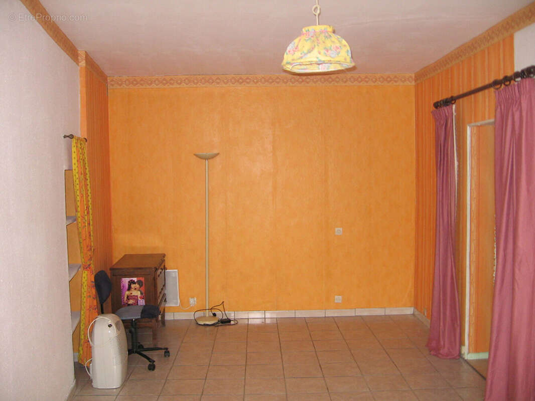 Appartement à NEUFCHATEAU