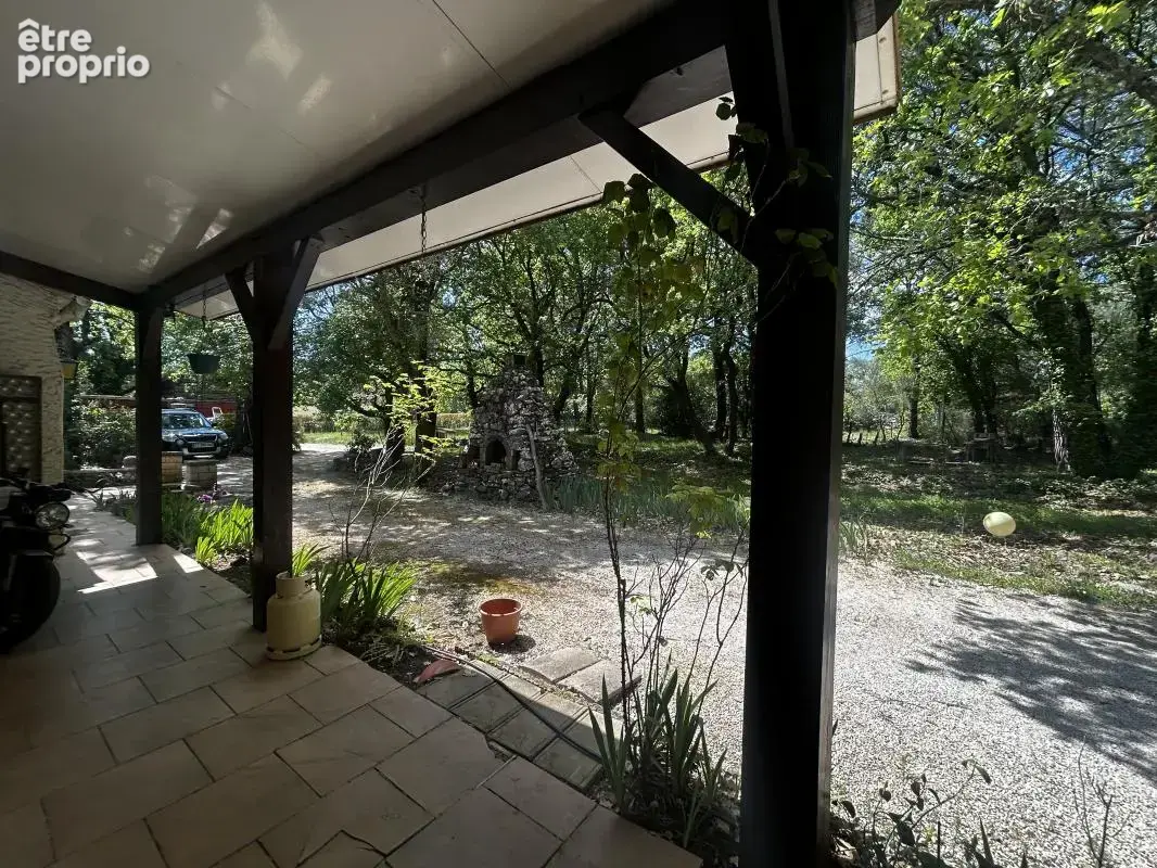 Secteur privilégié, vente villa sur 6123 m² de terrain - photo 8