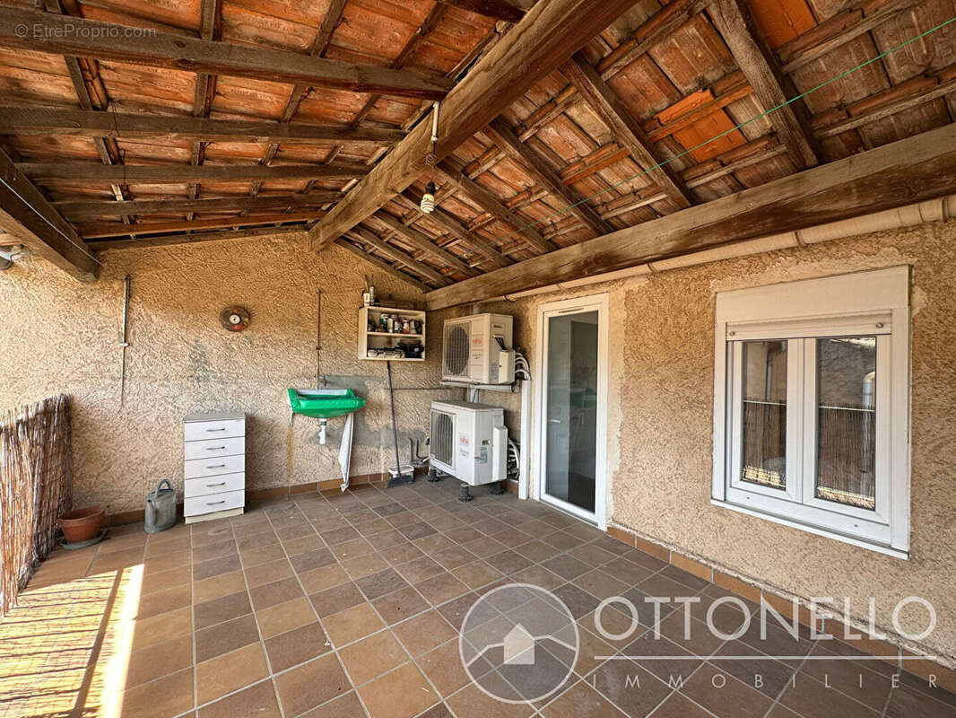 Maison Roquebrune Sur Argens 4 pièces 95,60 m2 avec terrasse et cave - photo 8