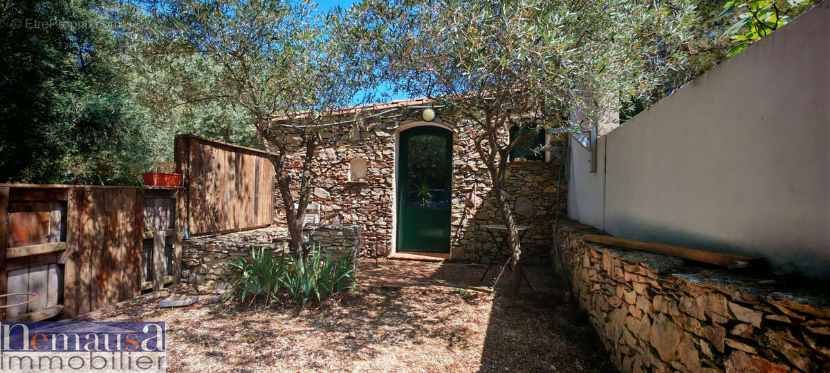 Maison à NIMES