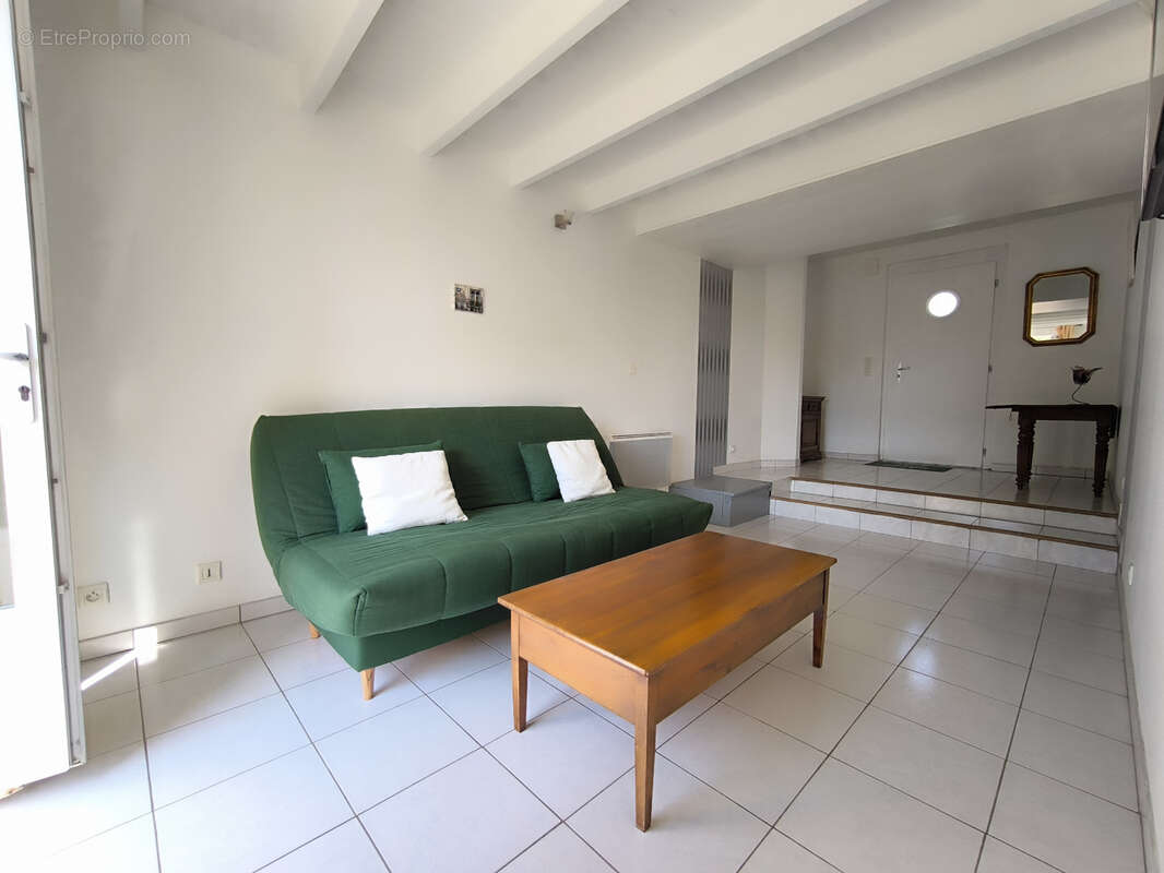 Maison à SAINT-GUINOUX