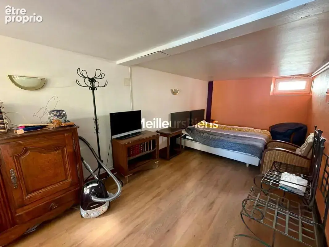 MONTSÛRS – Maison de 133 m² avec logement indépendant, jardin clos et DPE C - photo 11