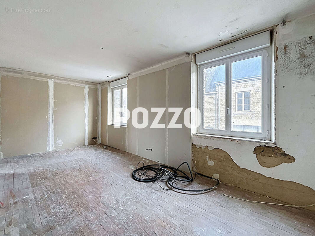Appartement à SAINT-HILAIRE-DU-HARCOUET