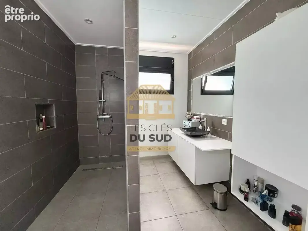 À vendre - villa de type t3 de 102,68m² environ -saint-joseph- 329 000€ - photo 5
