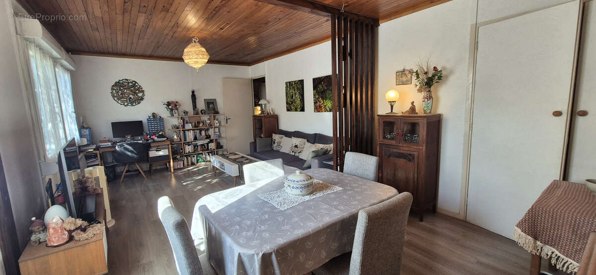 Maison individuelle de plain-pied, garage et terrain clos de 547 m2 - photo 8