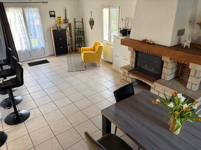 Maison à TALMONT-SAINT-HILAIRE