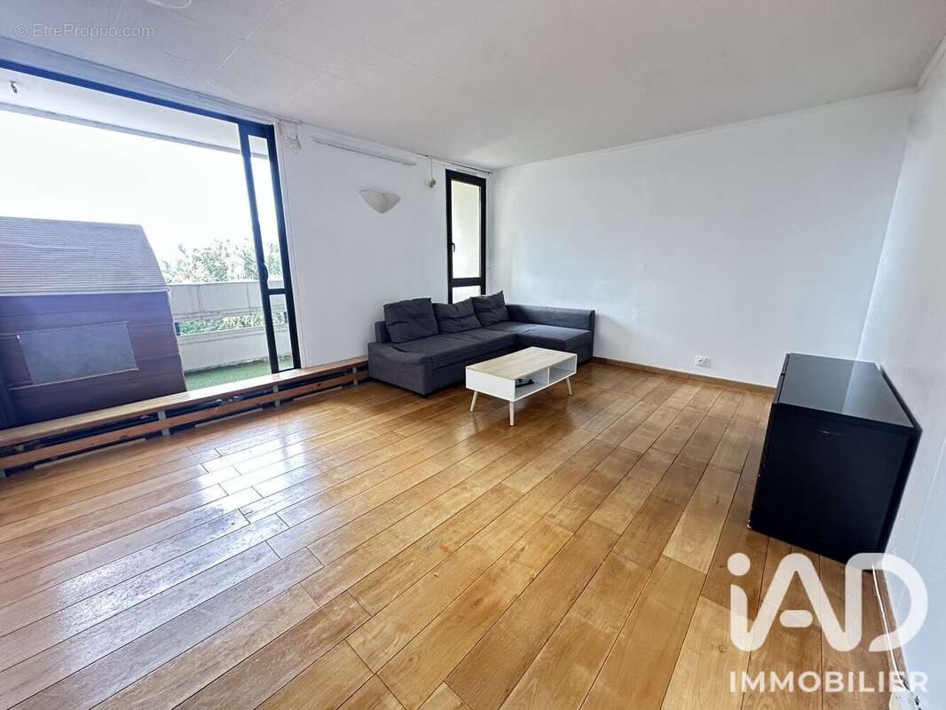 Photo 4 - Appartement à ELANCOURT