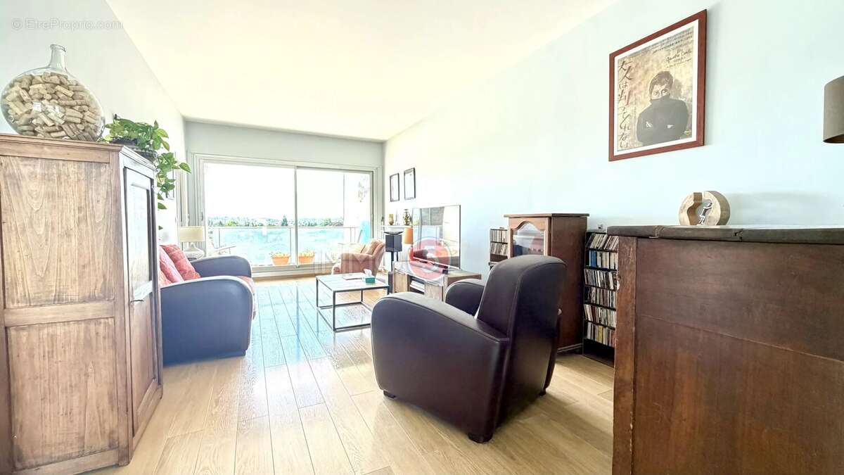 Appartement à LE RAINCY