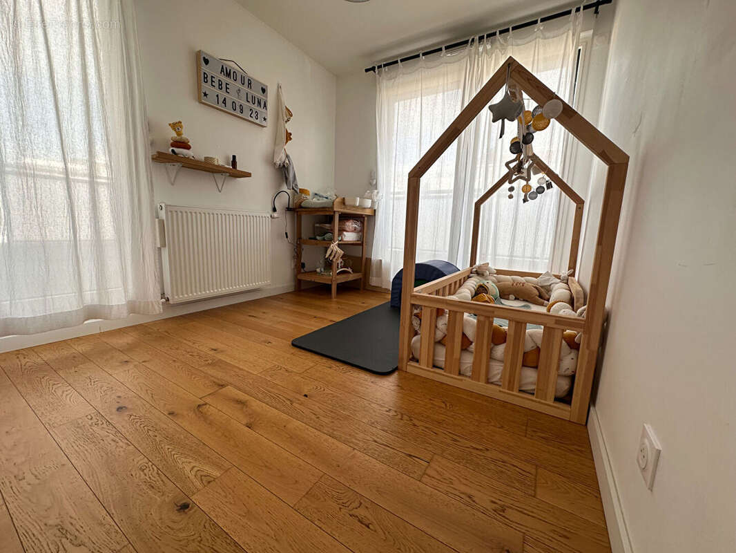 Appartement à VETRAZ-MONTHOUX