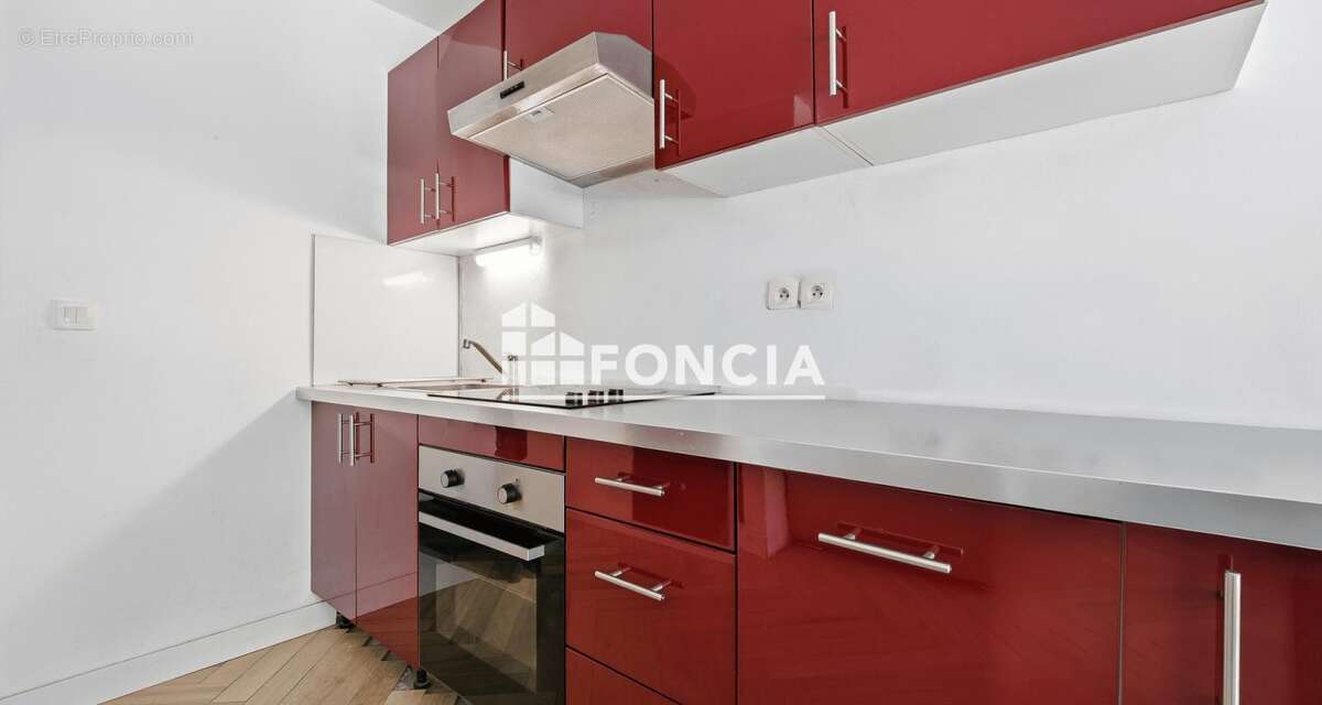 Appartement à VILLENEUVE-LOUBET