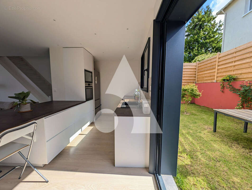 Maison à LA FRETTE-SUR-SEINE