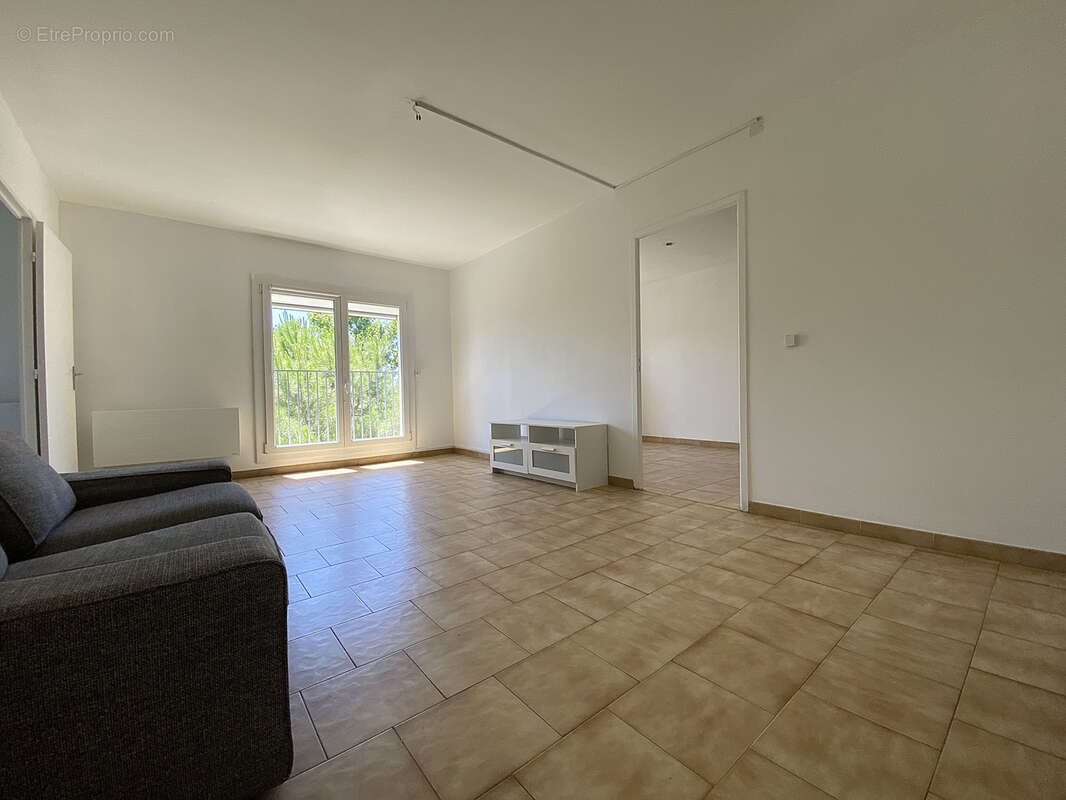 Appartement à PLAN-DE-CUQUES
