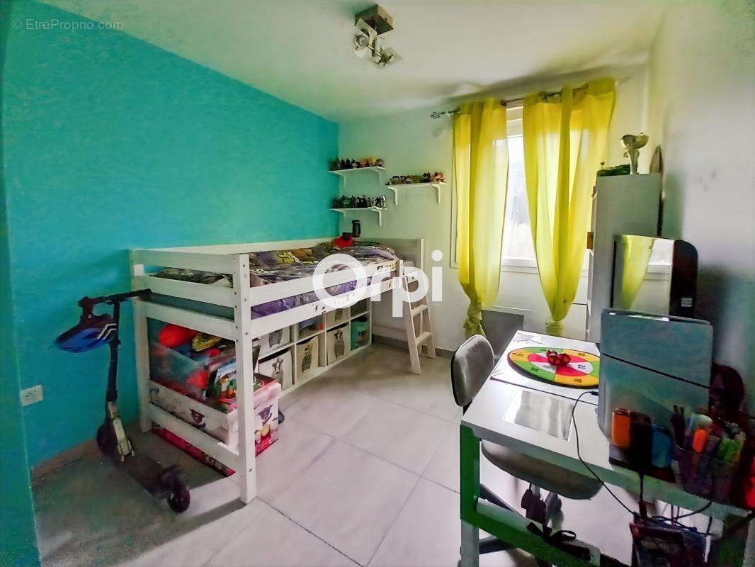Appartement à MARSEILLE-9E