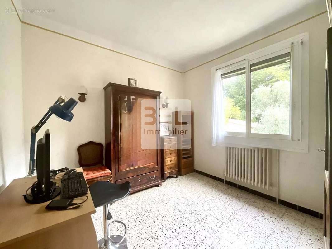 Maison à BAGNOLS-SUR-CEZE