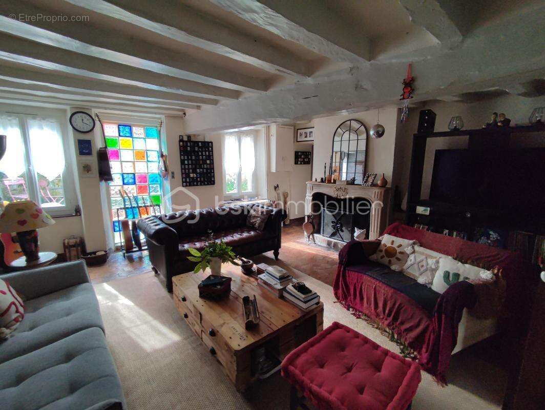 Maison à CHEROY