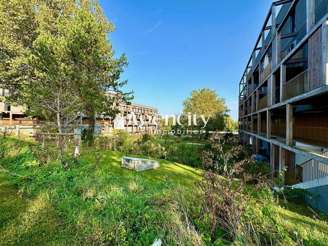 Appartement à TORCY