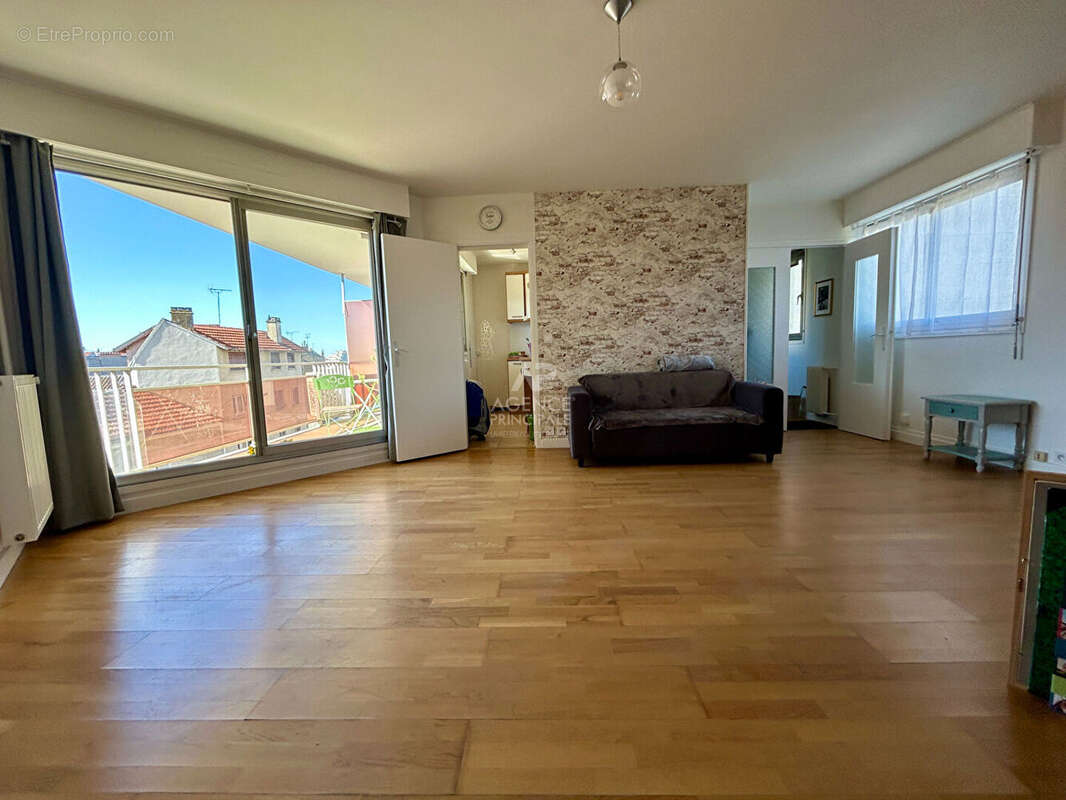 Appartement à POISSY