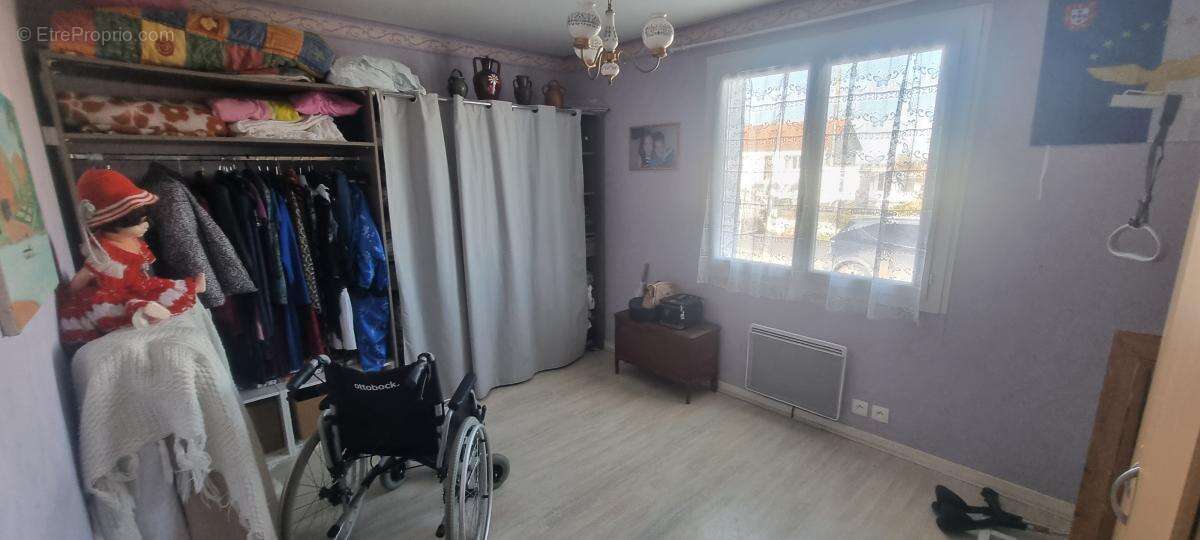Maison à LA CRECHE