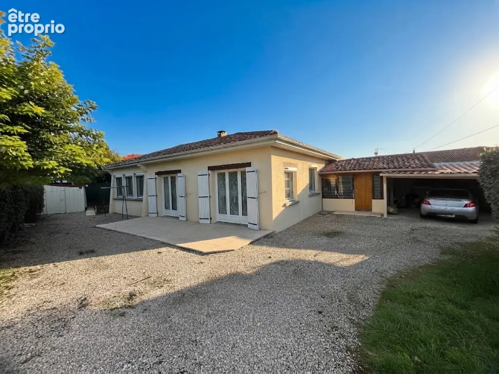 Villeneuve / Lot, charmante maison de plain pied avec jardin, proche des commodités - photo 1