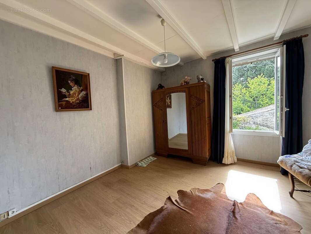 Appartement à ETAULIERS