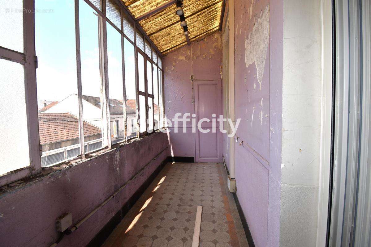 Appartement à MONTCEAU-LES-MINES