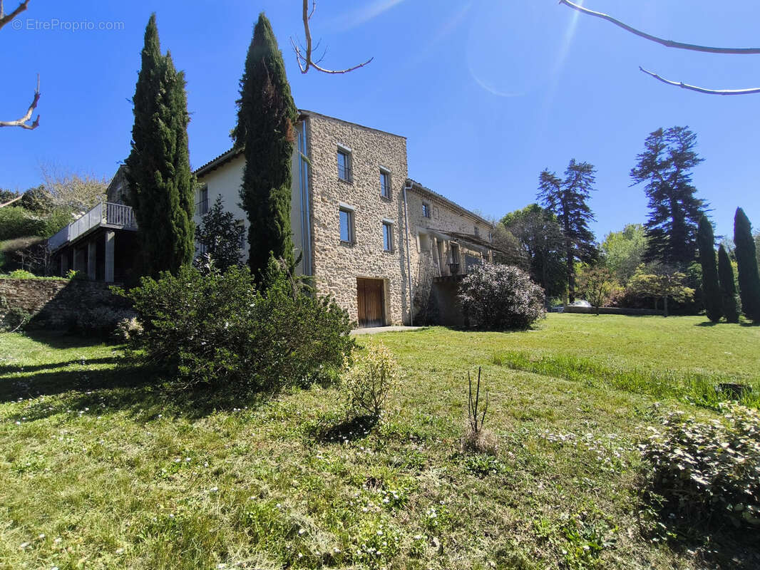 Maison à CHABRILLAN